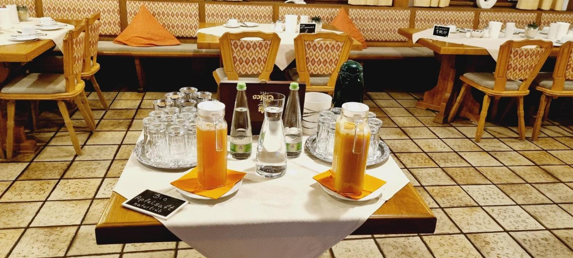 Hotel Schwarzes Ross Schwarzach am Main Eksteriør billede