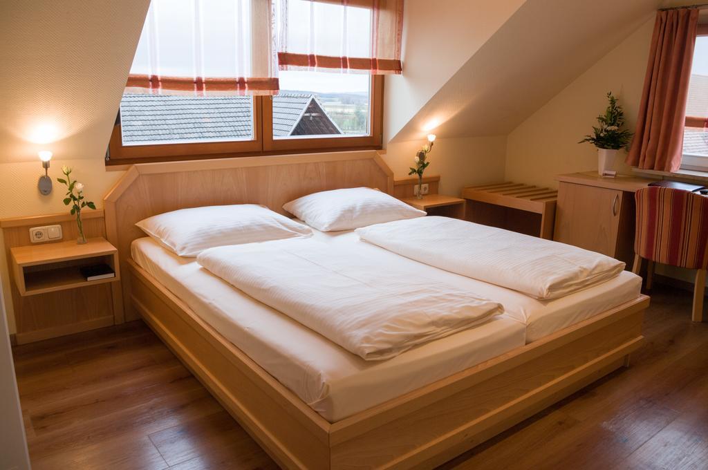 Hotel Schwarzes Ross Schwarzach am Main Eksteriør billede