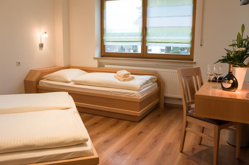 Hotel Schwarzes Ross Schwarzach am Main Værelse billede