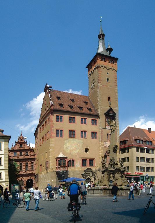 Hotel Schwarzes Ross Schwarzach am Main Eksteriør billede