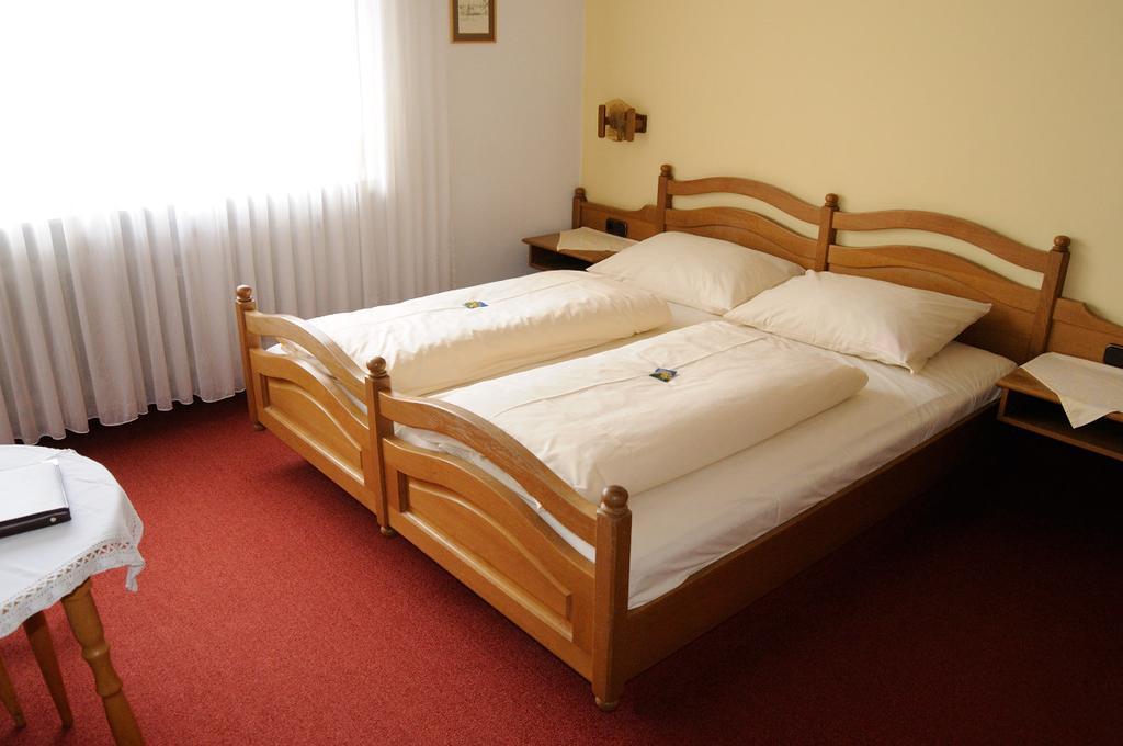Hotel Schwarzes Ross Schwarzach am Main Eksteriør billede